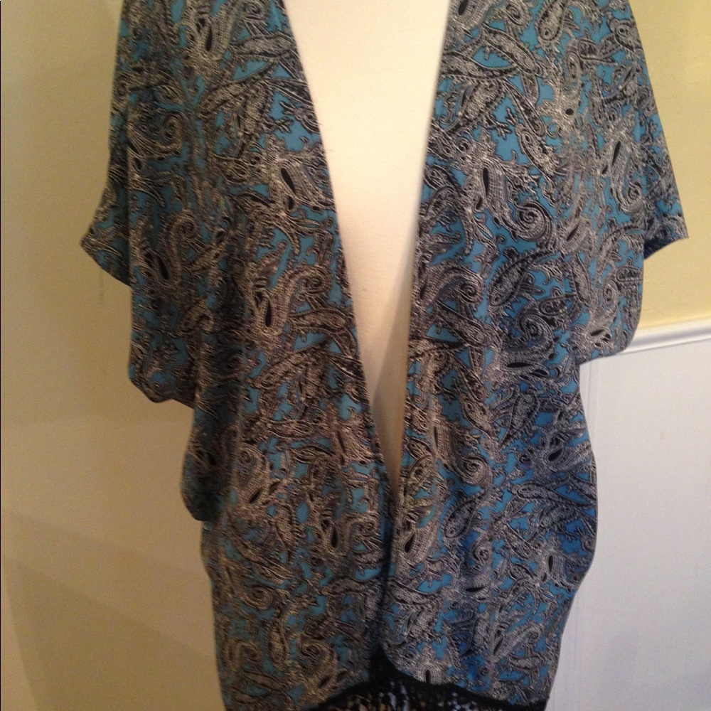 Kimono. Excellent condition.